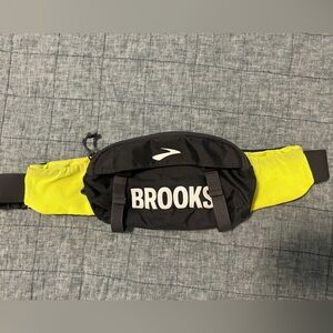 Brooks side belt/fannypack